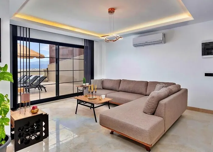 ヴィラ Yesilkoey 2 Bedroom Secluded With Private Pool Hot Tub