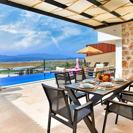 Vilă Yesilkoey 2 Bedroom Secluded With Private Pool Hot Tub *